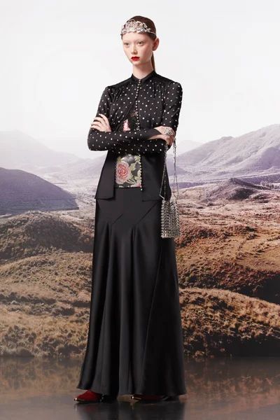 Look 23